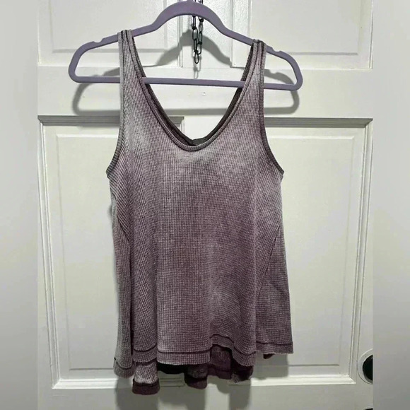 Free People We the Free Kitten Thermal Tank Size Small EUC - Picture 3 of 4